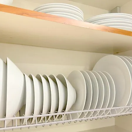 Finikoudes 3 Bedroom Seaview Flat * لارنكا