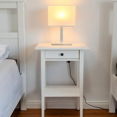 Finikoudes 3 Bedroom Seaview Flat