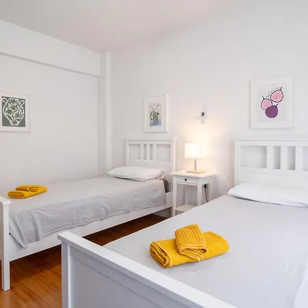 Finikoudes 3 Bedroom Seaview Flat Lejlighed Larnaca